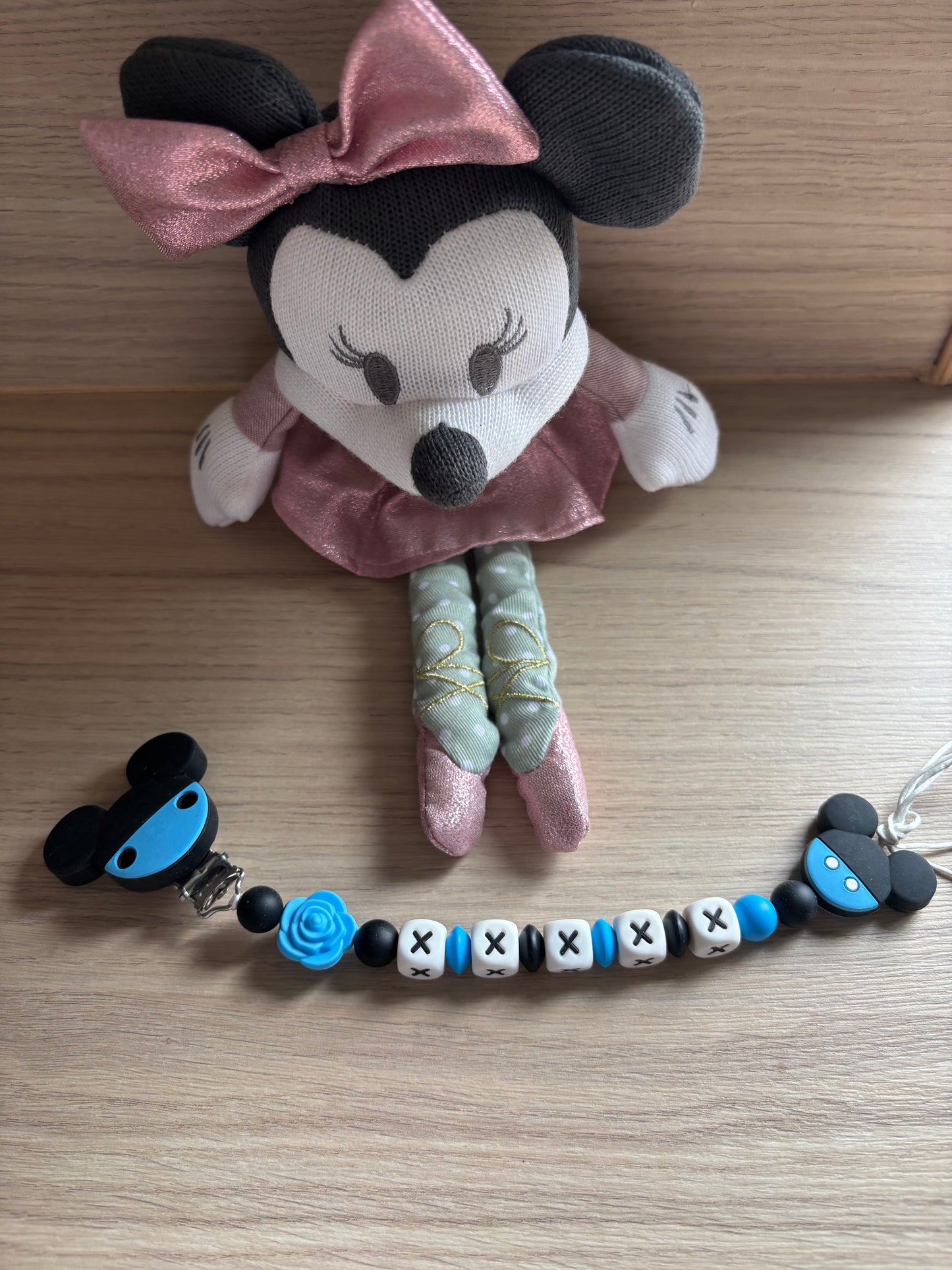 Attache tétine Mickey